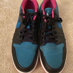 Jordan 1 low